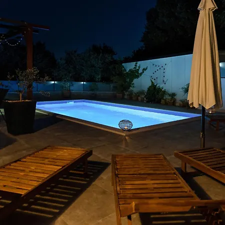 Сasa de vacaciones Gabi By Interhome Brtonigla